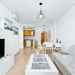 Daire Cabo Roig Apartment